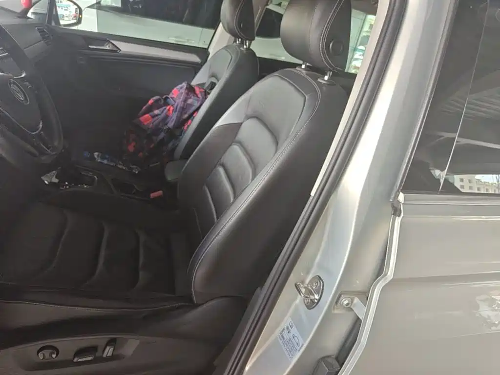 Volkswagen Tiguan L 2018 — фото 15