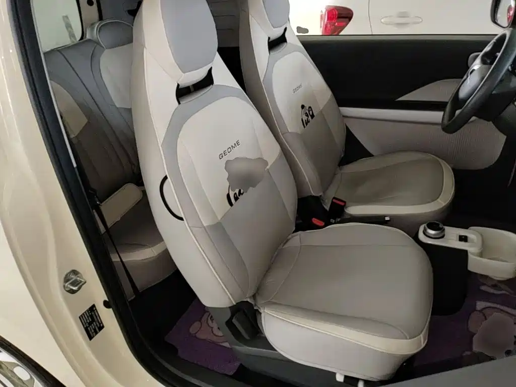 Geely Galaxy Panda 2026 — фото 20