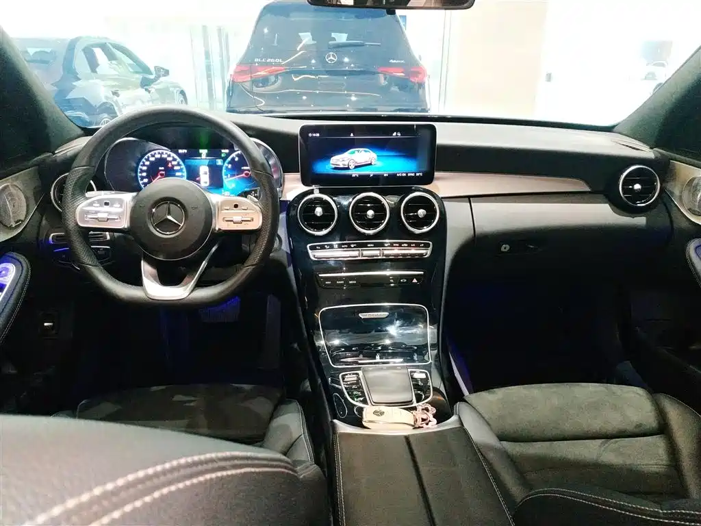 Mercedes-Benz C-Class 2021 — фото 10