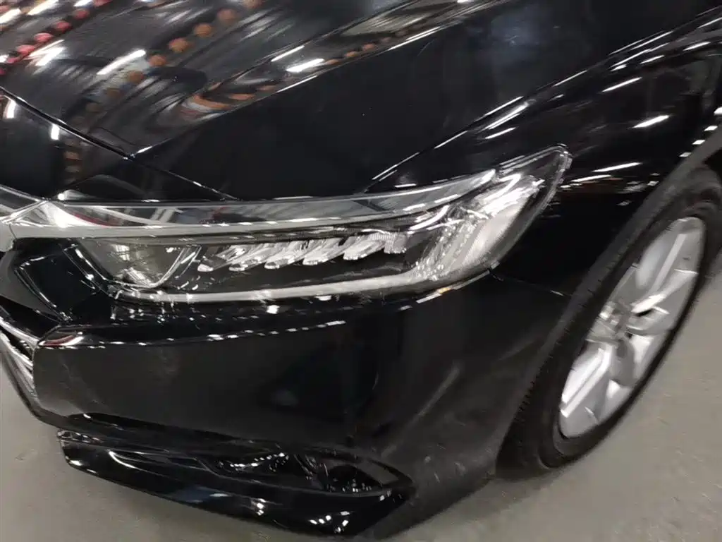 Honda Accord 2023 — фото 24