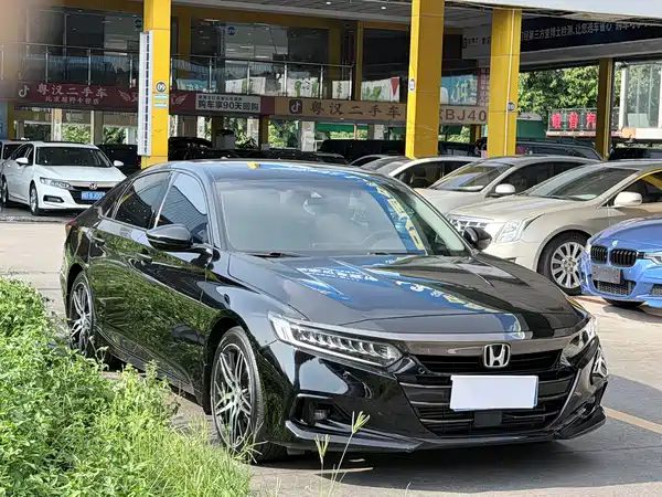 Honda Accord 2022