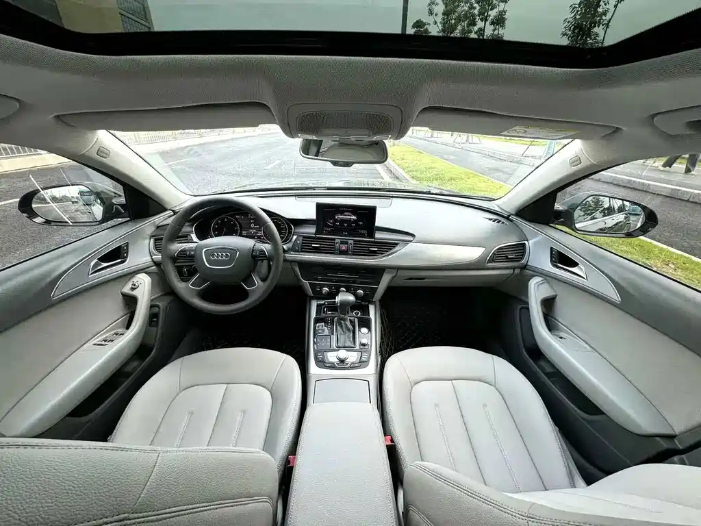 Audi A6L 2012