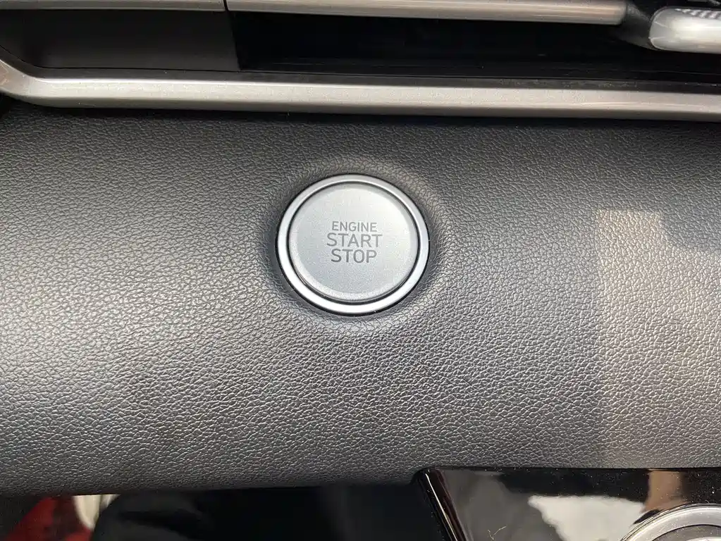 Hyundai Elantra 2022 — фото 14