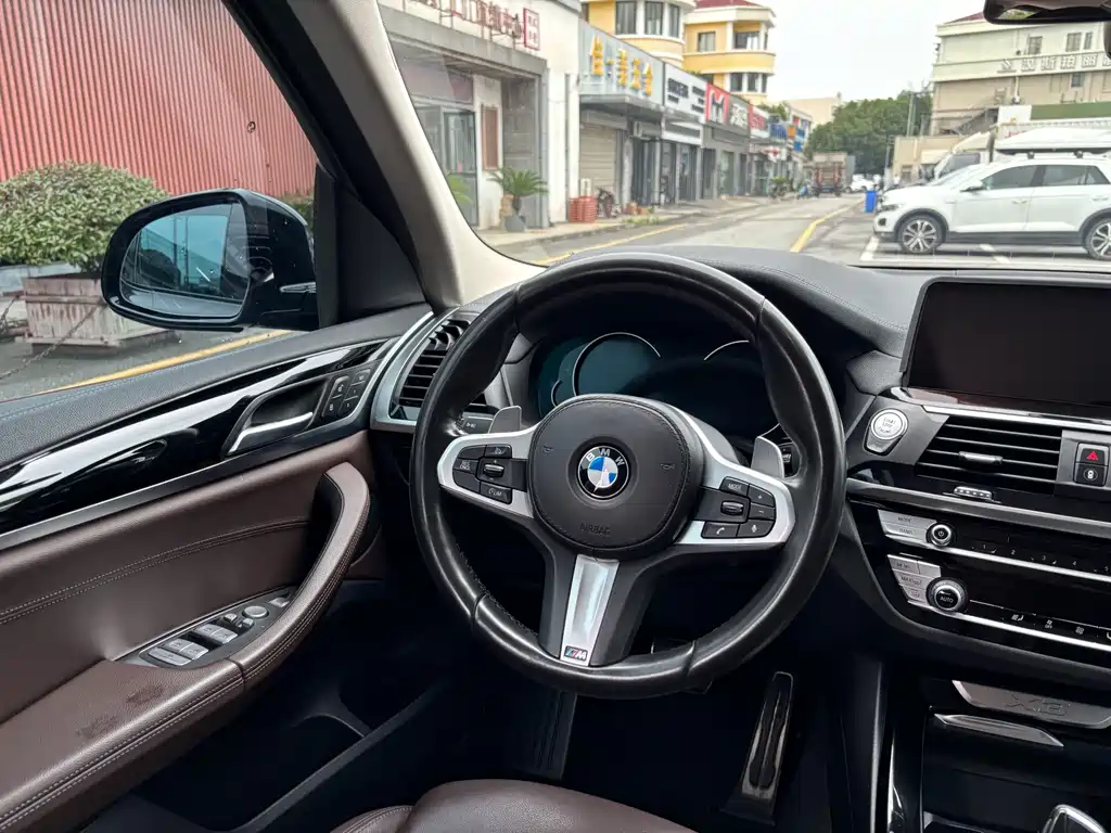 BMW X3 2019 — фото 14
