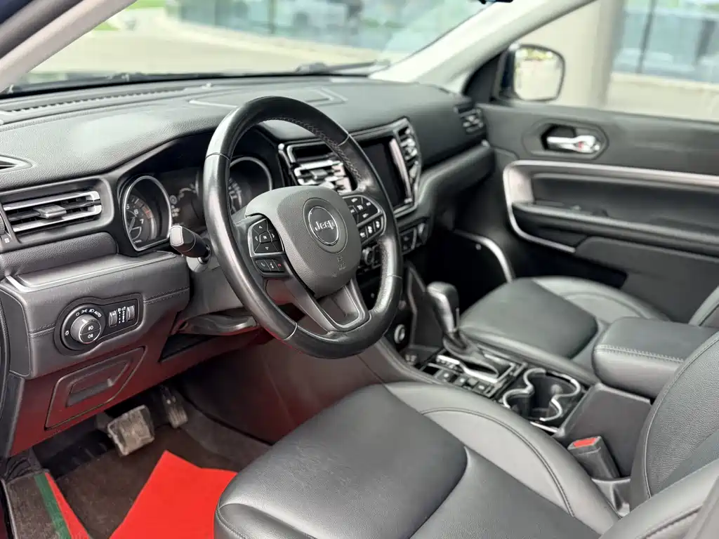 Jeep Grand Commander 2022 — фото 13