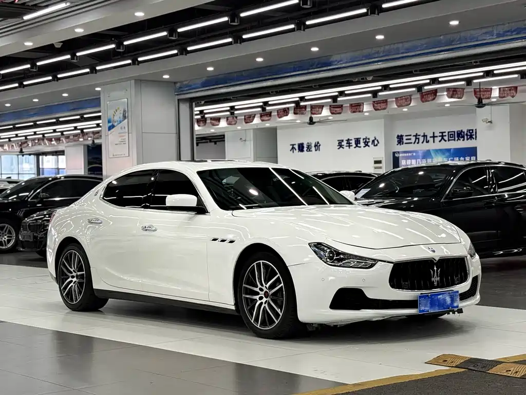 Maserati Ghibli 2015 — фото 3