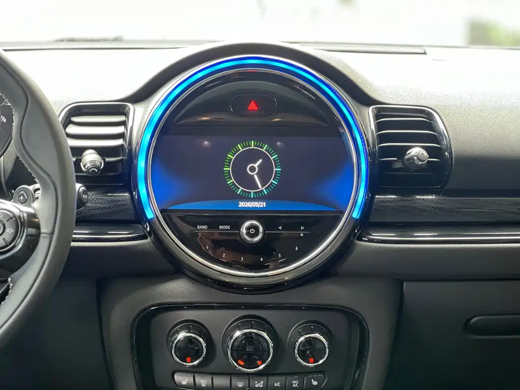 MINI Clubman 2021 — фото 16