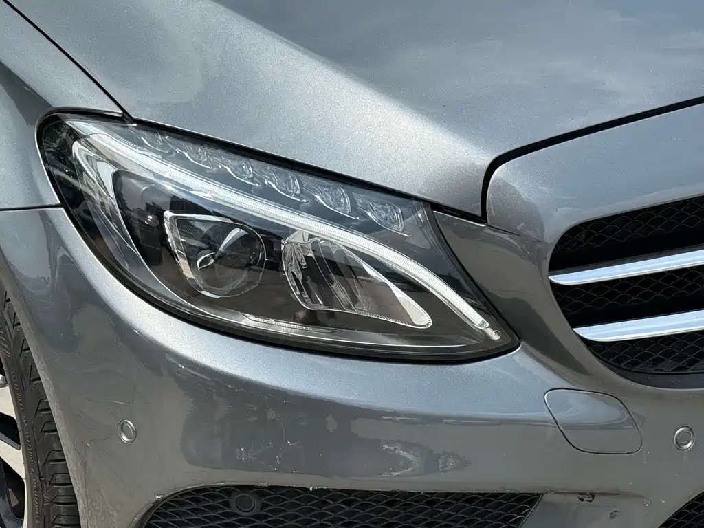 Mercedes-Benz C-Class 2018