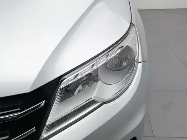 Volkswagen Tiguan 2012