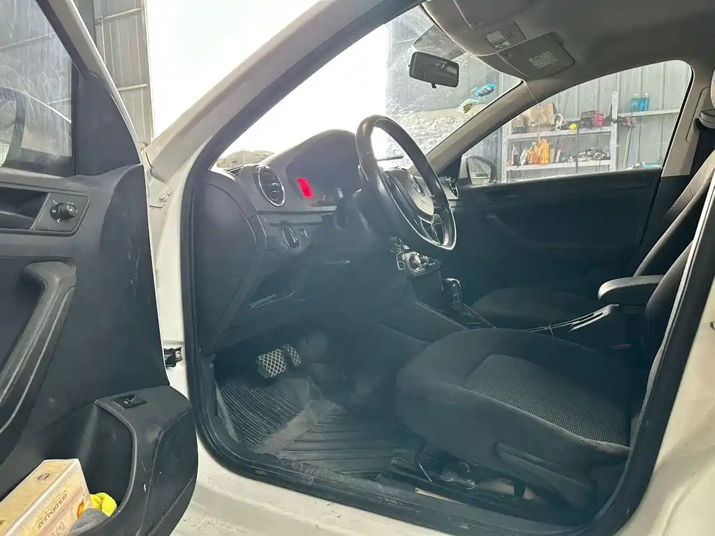 Volkswagen Jetta 2018
