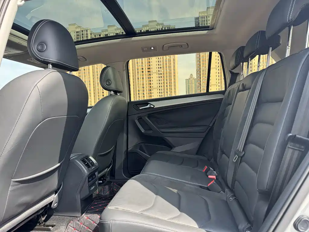 Volkswagen Tiguan L 2019 — фото 14