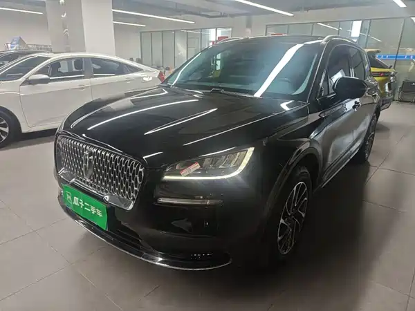 Lincoln Corsair 2021
