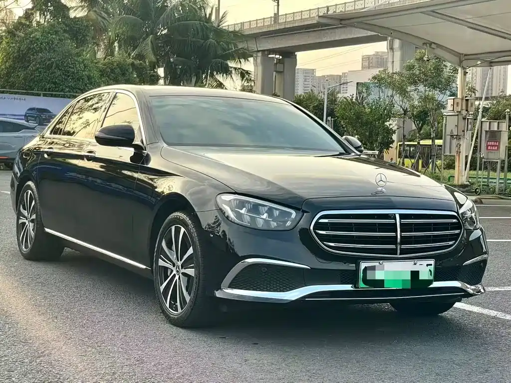 Mercedes-Benz E-Class New Energy 2022 — фото 3