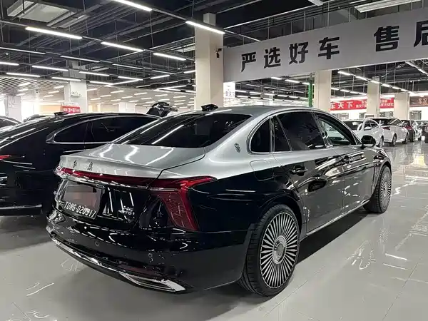 Hongqi H5 2022