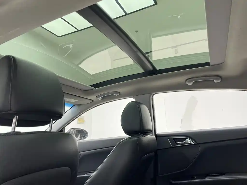 Hyundai Mistra 2016 — фото 11