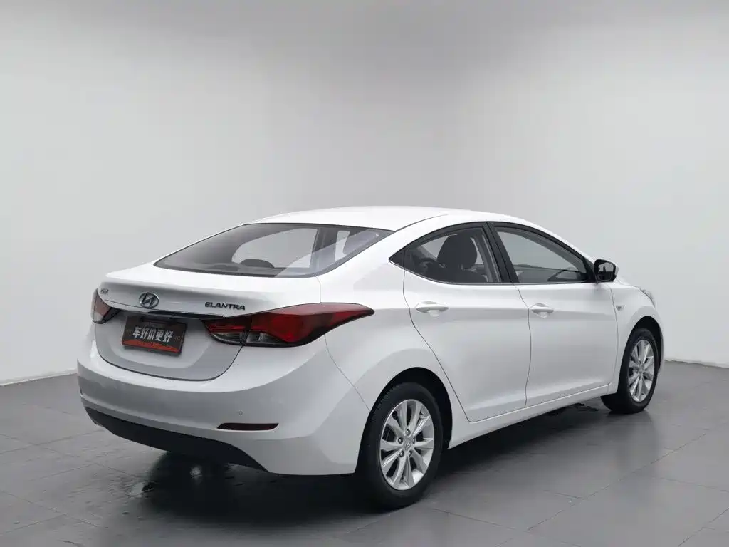 Hyundai Elantra Langdong 2017 — фото 2