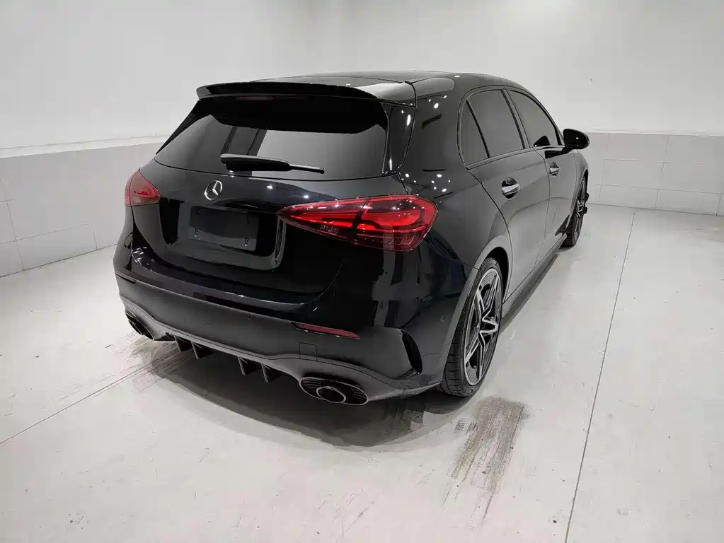Mercedes-Benz A-Class AMG 2024 — фото 2
