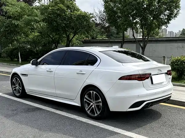Jaguar XEL 2024