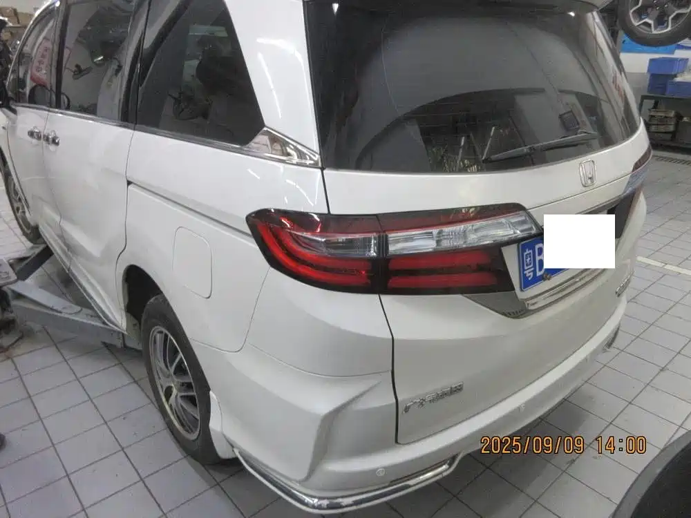 Honda Odyssey 2021 — фото 10