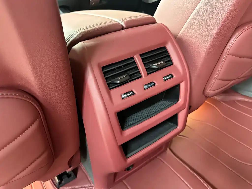 BMW X5 2024 — фото 18