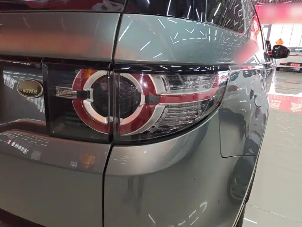 Land Rover Discovery Sport 2016 — фото 8
