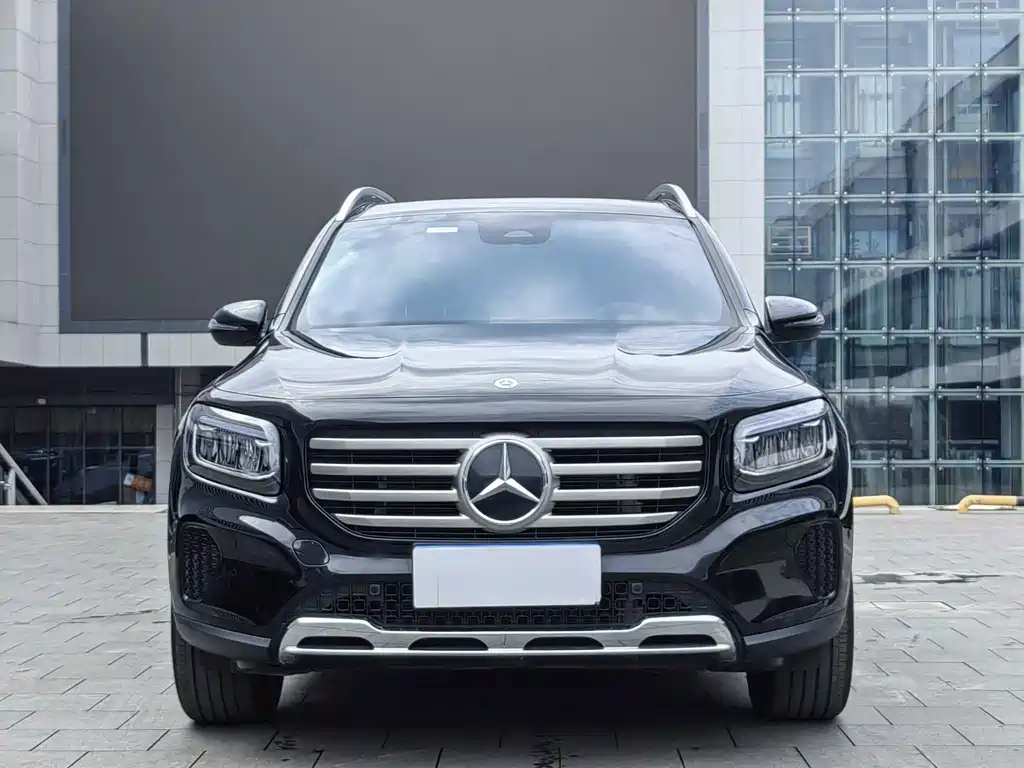 Mercedes-Benz GLB 2025
