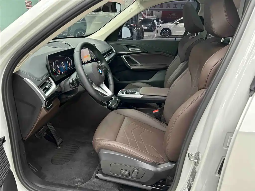BMW X1 2023 — фото 12