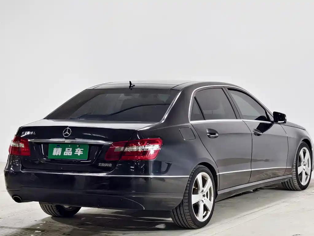 Mercedes-Benz E-Class 2013