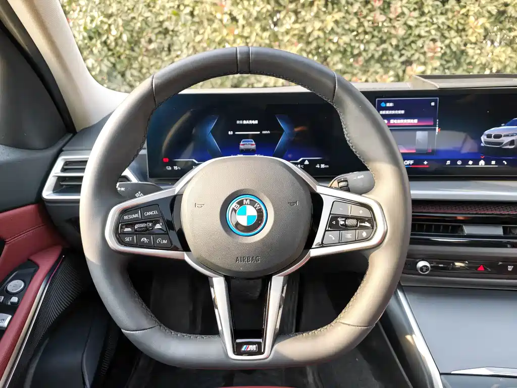 BMW i3 2025 — фото 12