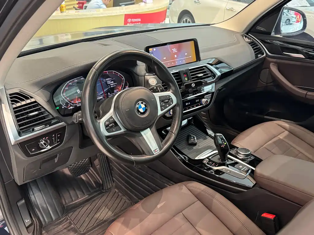 BMW X3 2020 — фото 8