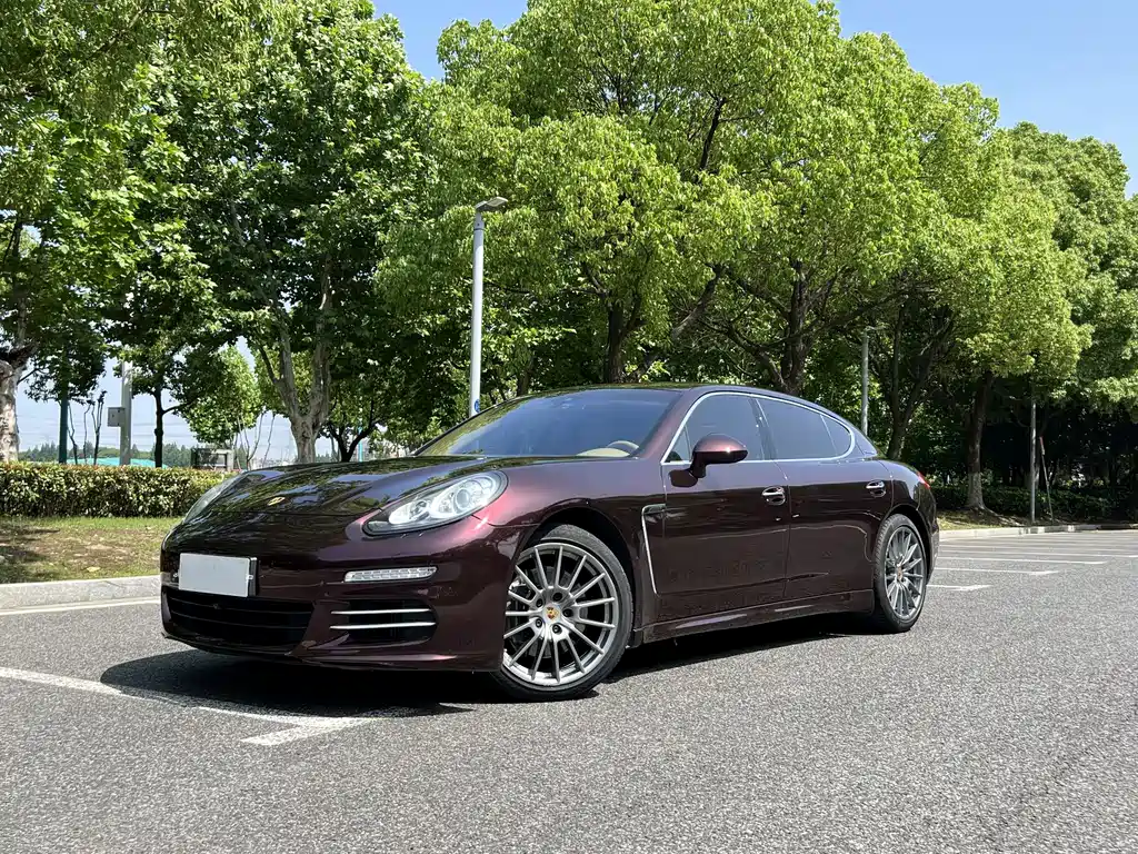 Porsche Panamera 2016 — фото 1