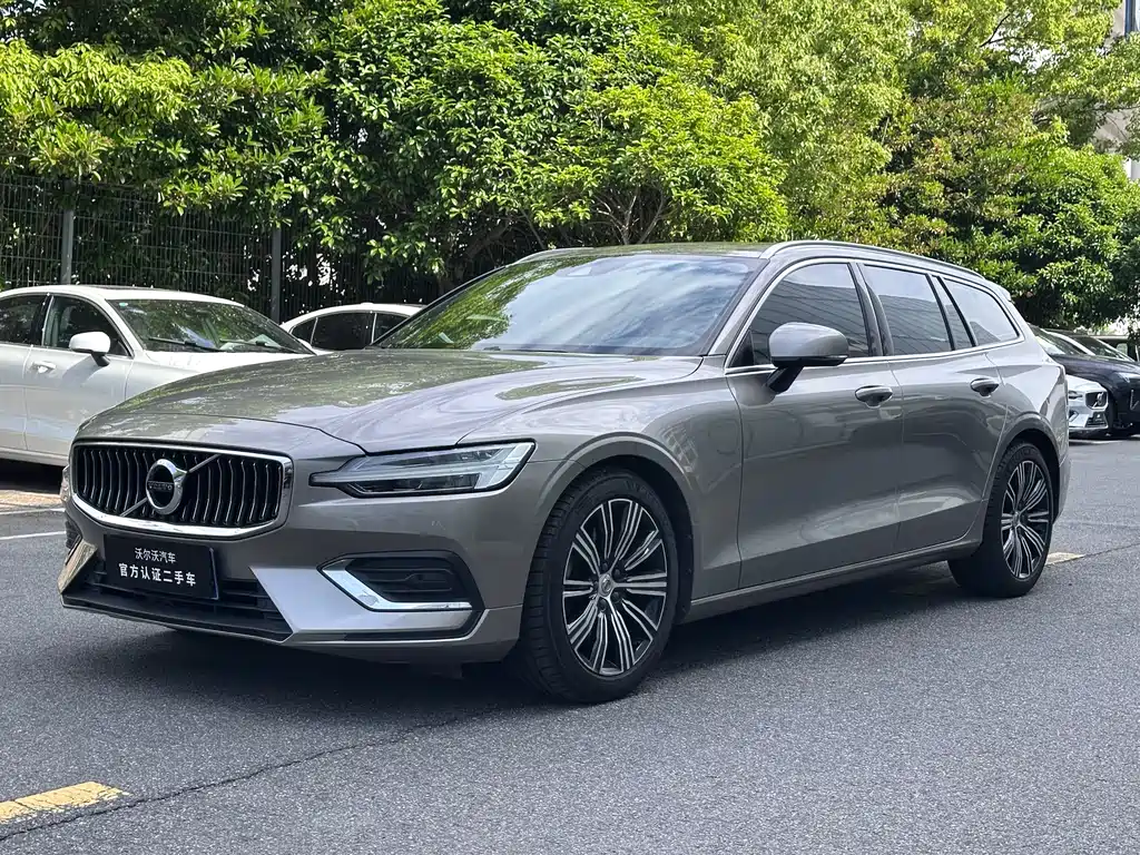 Volvo V60 2021