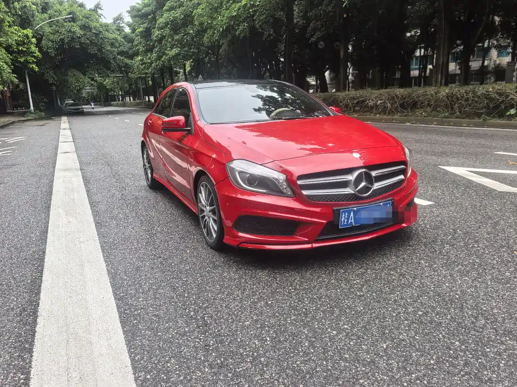 Mercedes-Benz A-Class 2015