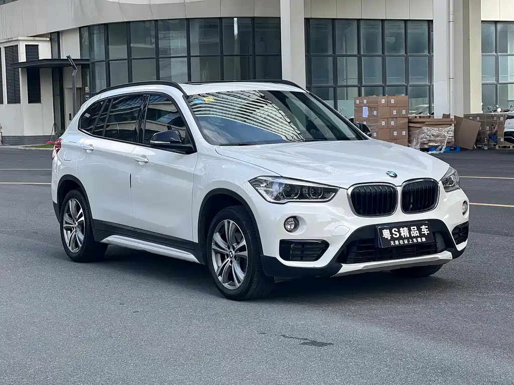 BMW X1 2019 — фото 3