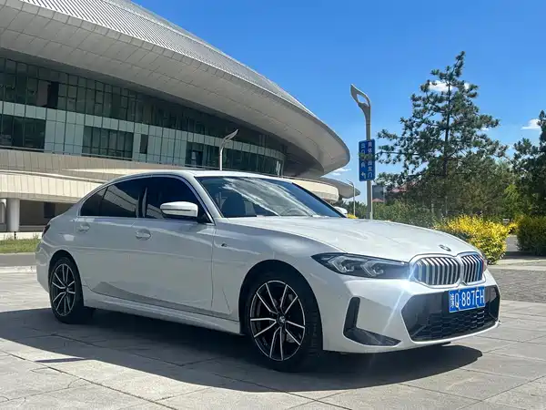 BMW 3 Series 2023