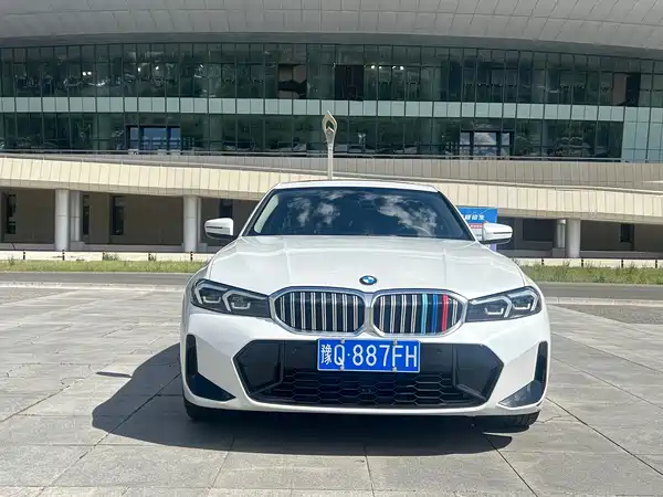 BMW 3 Series 2023