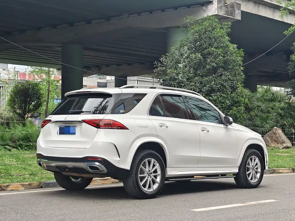 Mercedes-Benz GLE 2020 — фото 8
