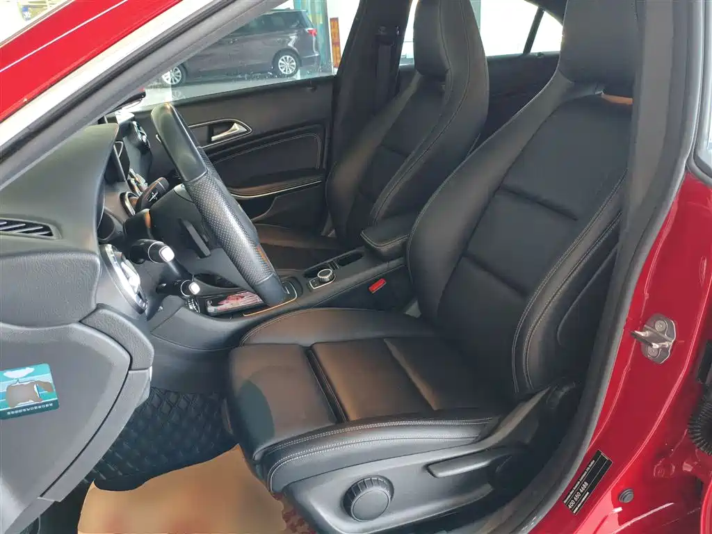 Mercedes-Benz CLA 2018 — фото 11