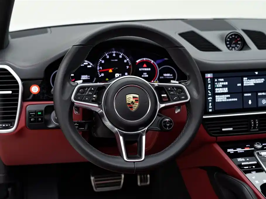 Porsche Cayenne 2019 — фото 14