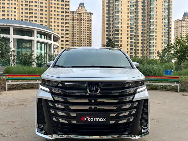 Toyota Vellfire 2025