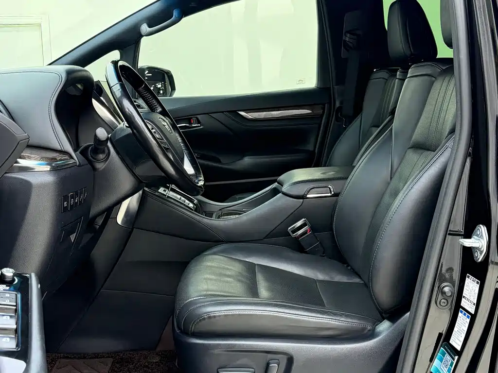 Toyota Alphard 2021 — фото 5