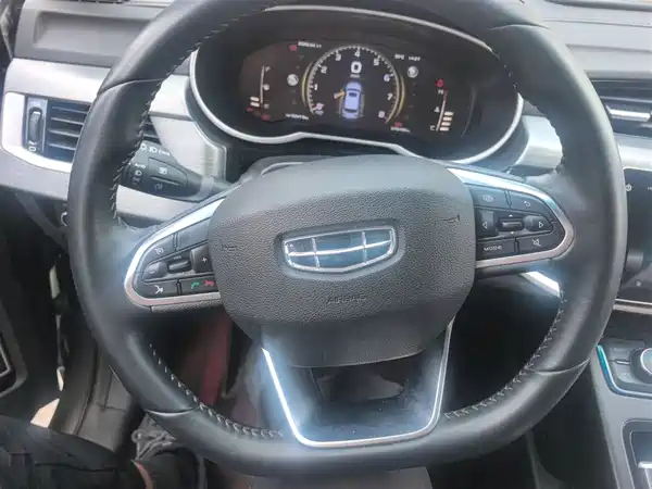 Geely Boyue 2022