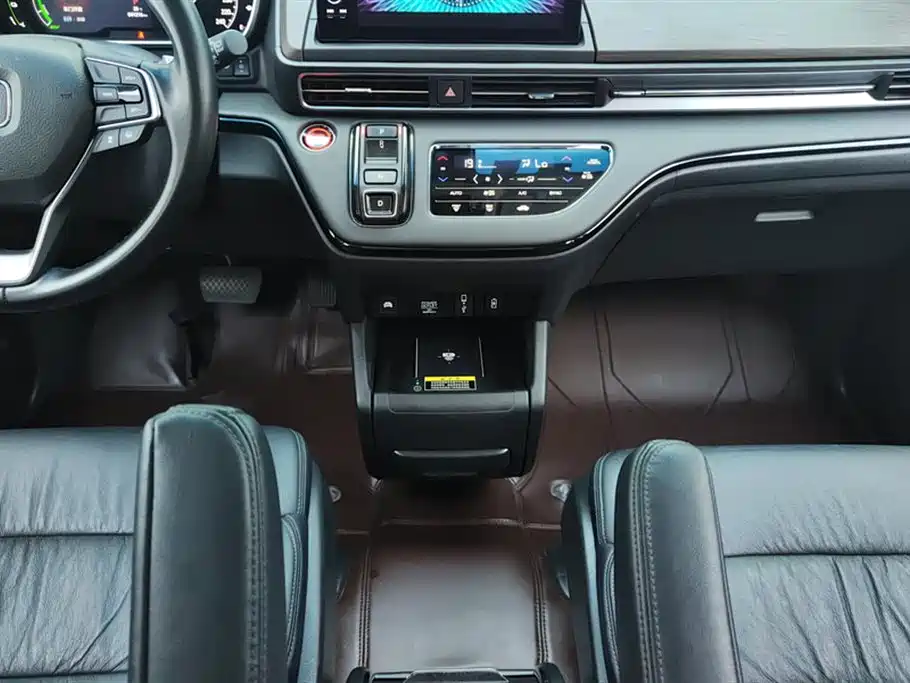 Honda Odyssey 2023 — фото 16