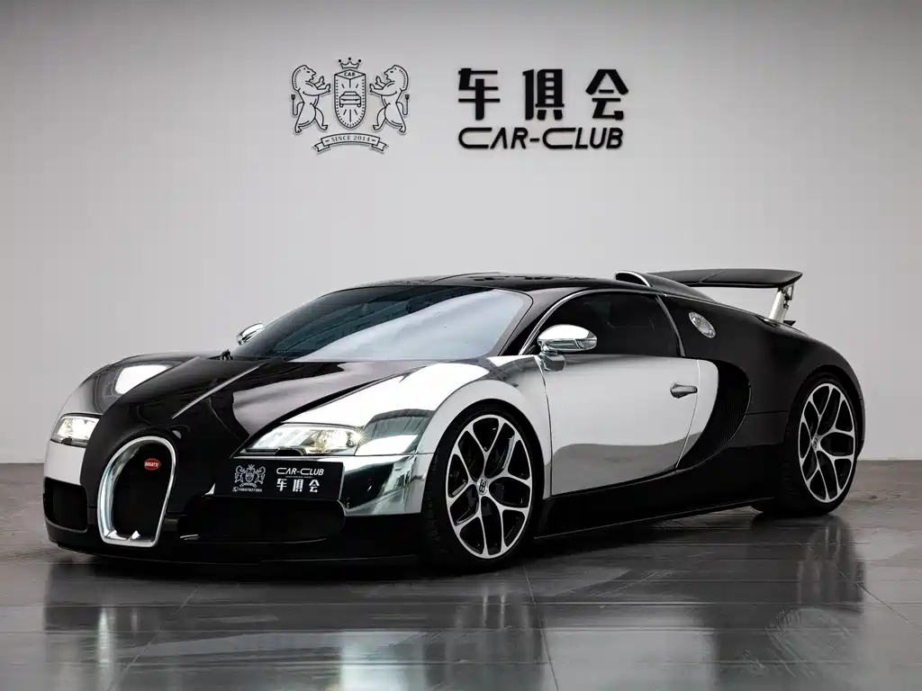 Bugatti Veyron 2006 — фото 1