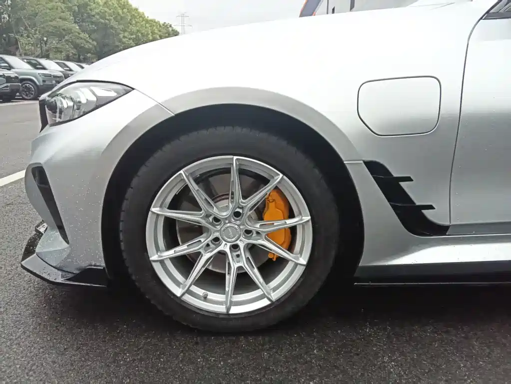 BMW i3 2024