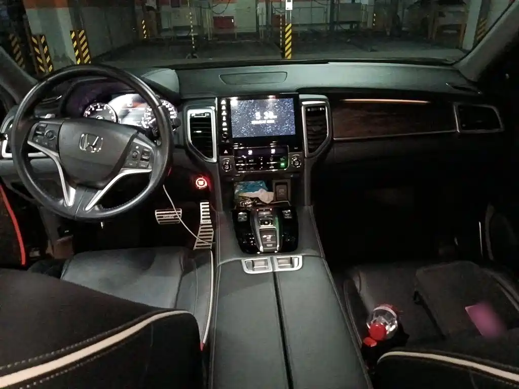 Honda UR-V 2017 — фото 13