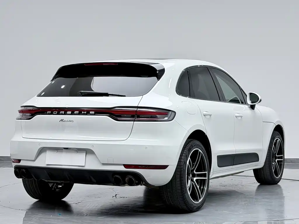 Porsche Macan 2021 — фото 17