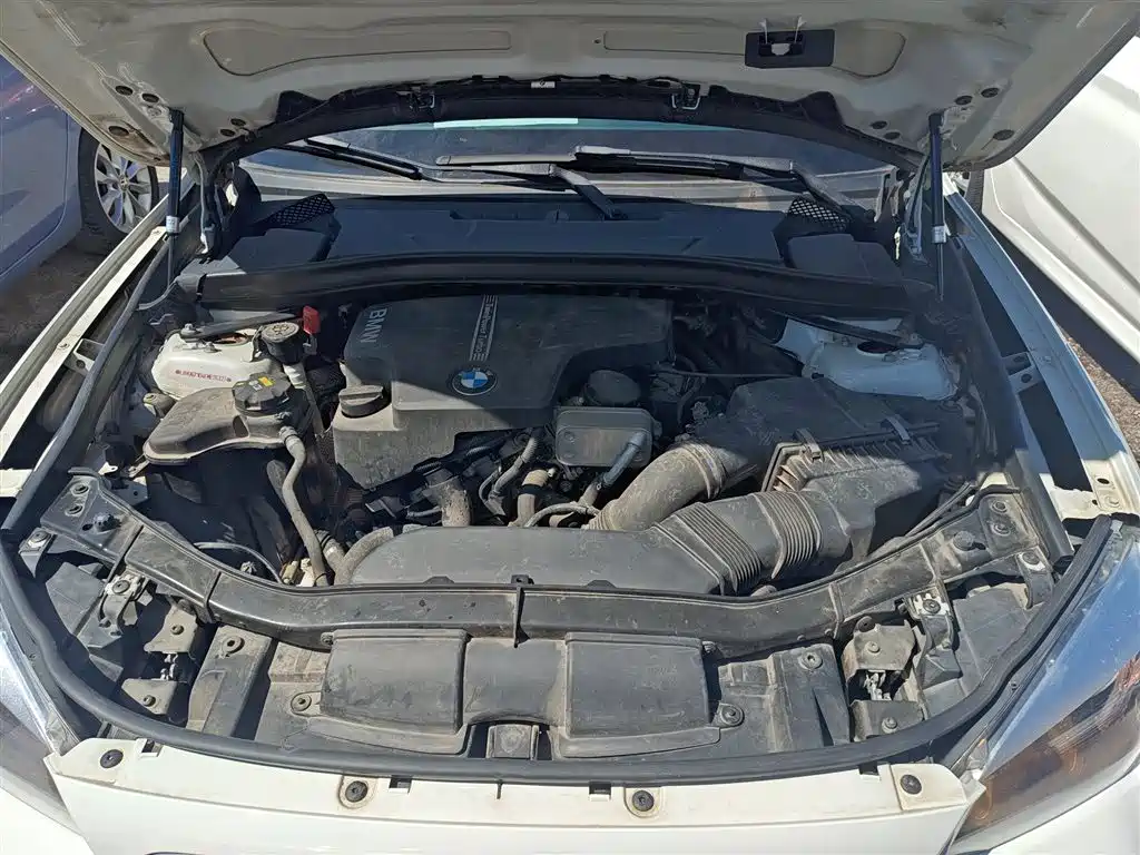 BMW X1 2015 — фото 20