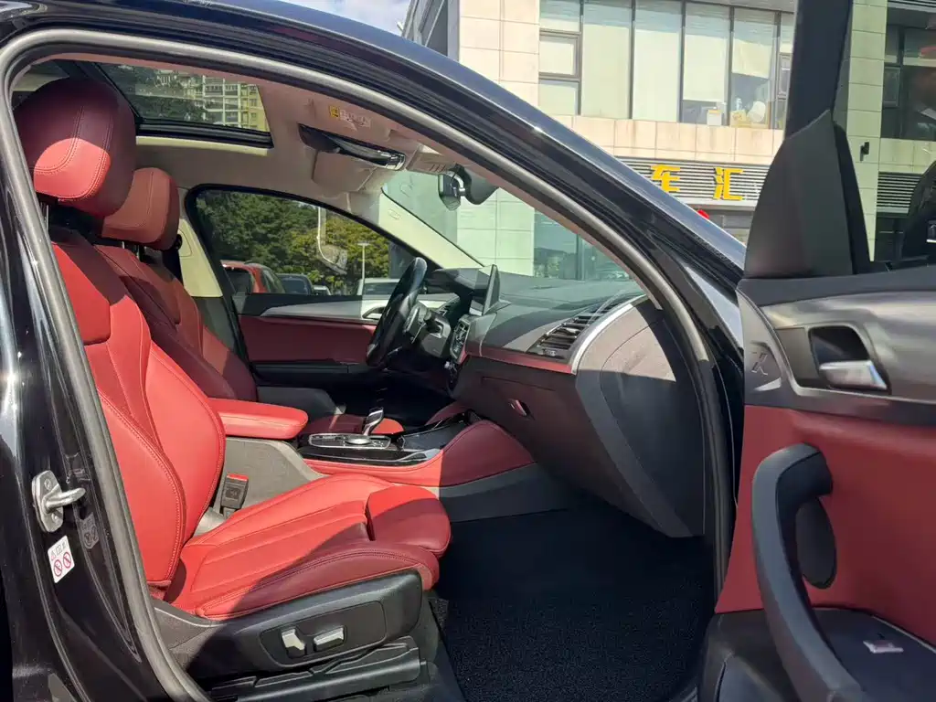 BMW X4 2022 — фото 3