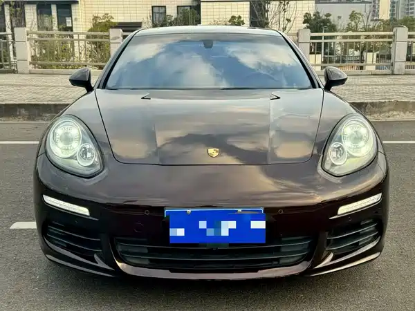 Porsche Panamera 2015